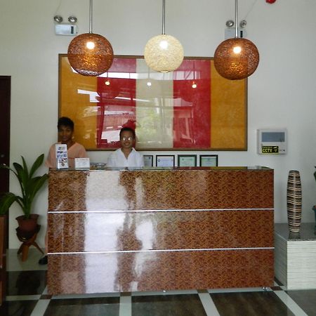 Отель Qanaq Davao Экстерьер фото