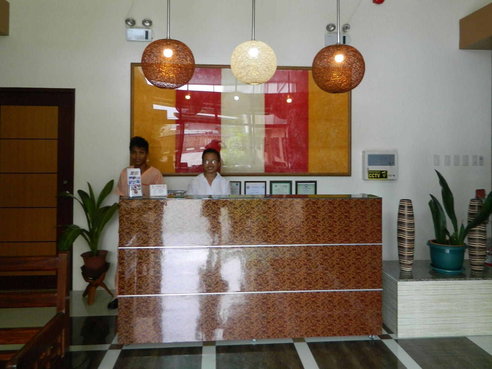 Отель Qanaq Davao Экстерьер фото