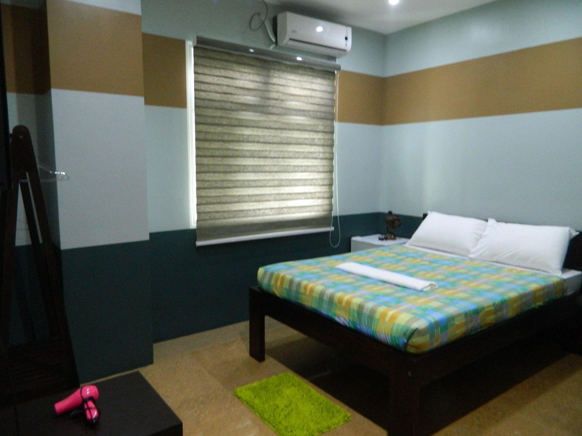 Отель Qanaq Davao Экстерьер фото